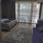 Casa Nina -camere Si منزل للإقامة