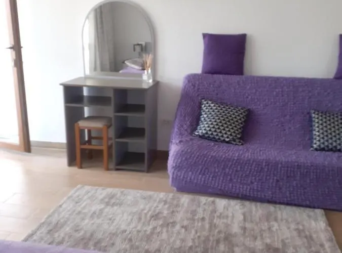 Homestay Casa Nina -camere Si Eforie Nord