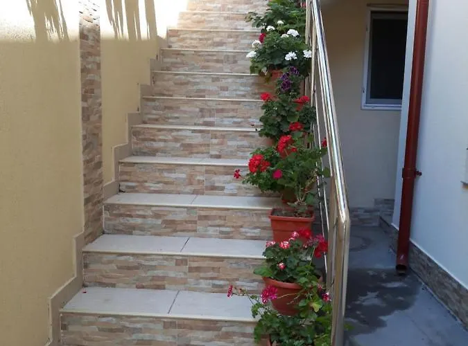 Homestay Casa Nina -camere Si Eforie Nord