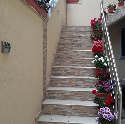 Homestay Casa Nina -camere Si Eforie Nord